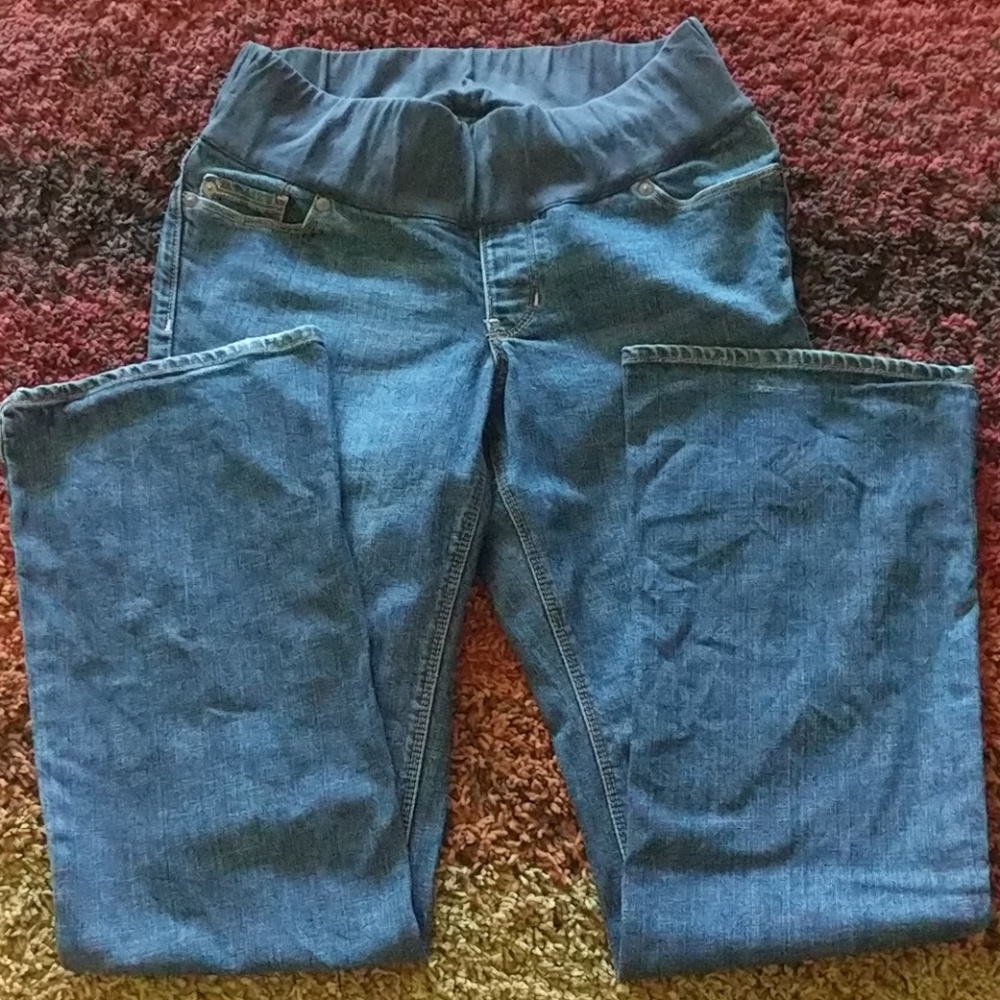 Gap maternity jeans boot cut